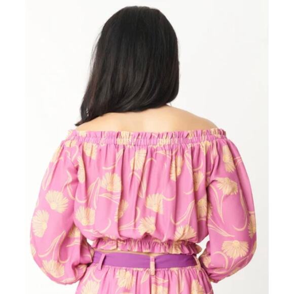 Unique Vintage Pink Smiley Off The Shoulder Crop Blouse 1X NWOT - Picture 3 of 5